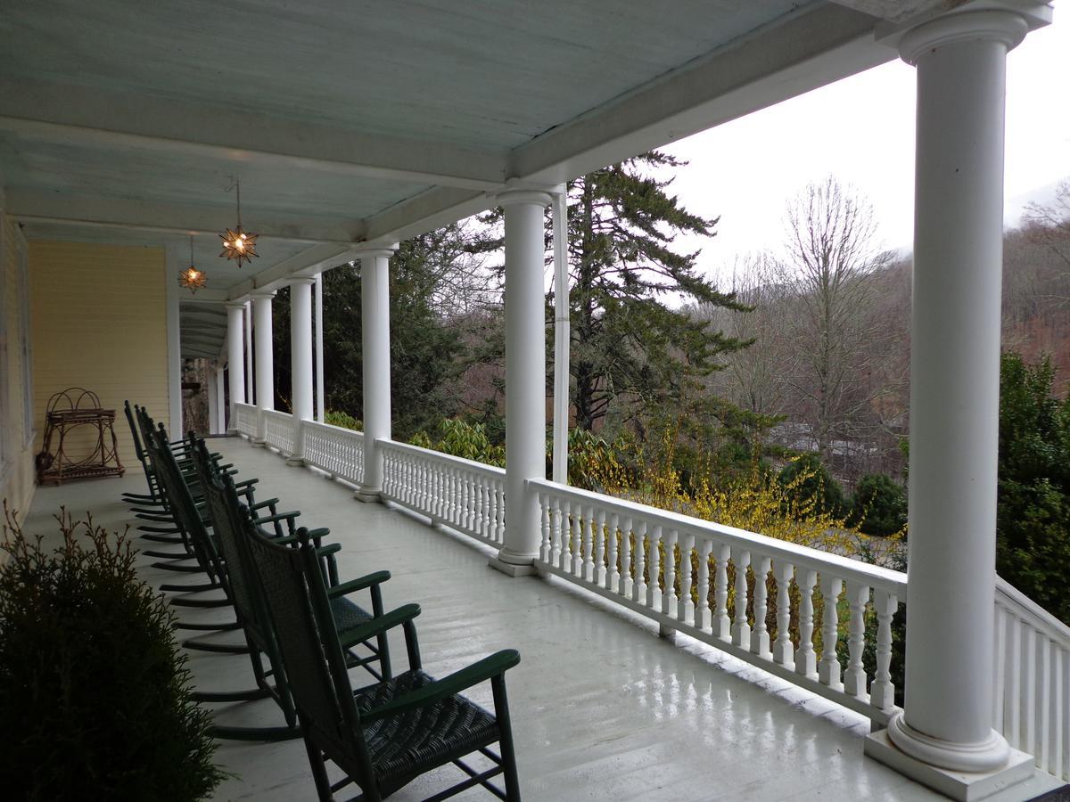 Grand Old Lady Hotel Waynesville Esterno foto