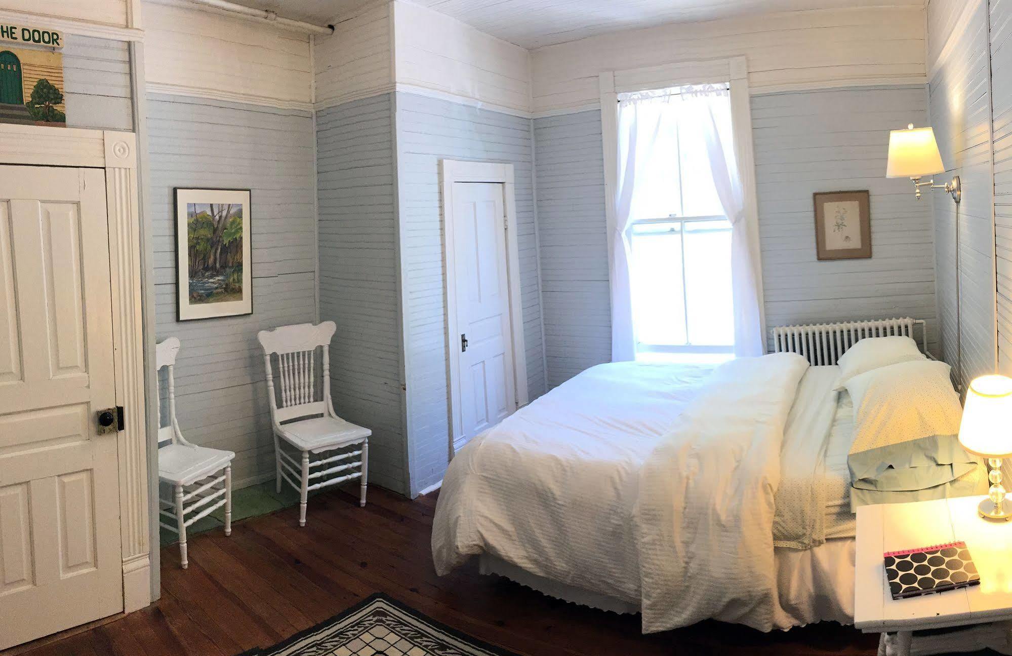 Grand Old Lady Hotel Waynesville Esterno foto