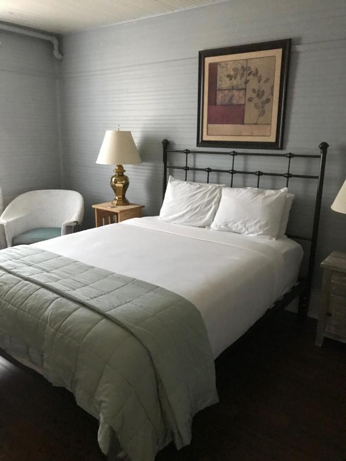 Grand Old Lady Hotel Waynesville Esterno foto